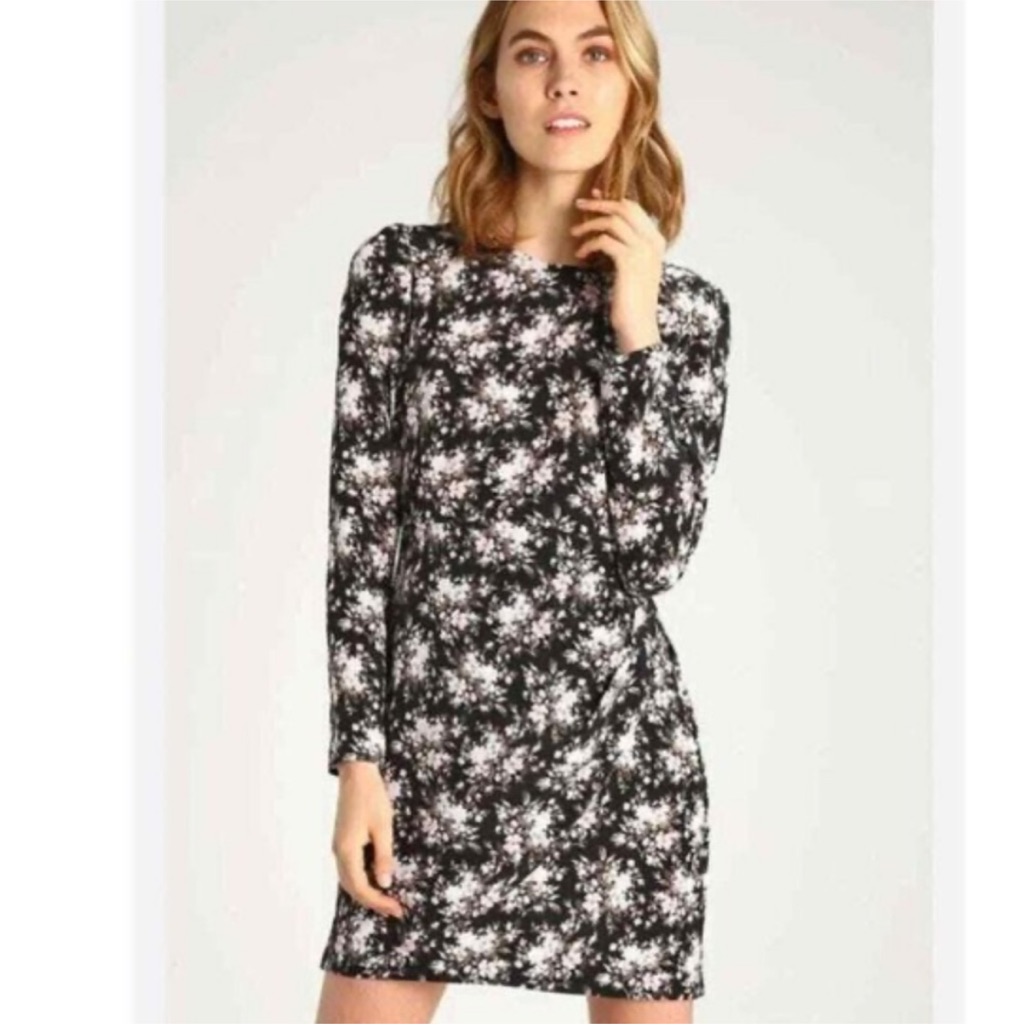 Nwot Club Monaco Silk Floral Amelda Faux-Wrap Skirt Long Sleeve Mini Dress